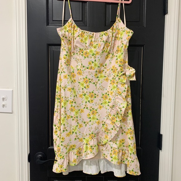 BCBGeneration Womens Ruched Wrap Mini Dress English Rose Floral Print Size 16 - Picture 9 of 16